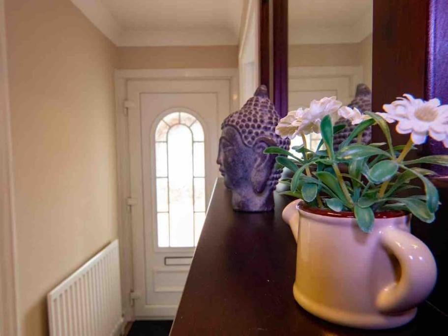 1 Bedroom Self Contained Apartment In Christchurch Winkton Dış mekan fotoğraf