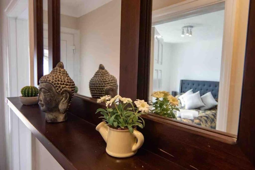 1 Bedroom Self Contained Apartment In Christchurch Winkton Dış mekan fotoğraf