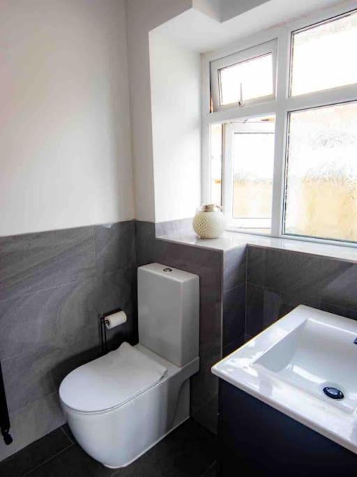 1 Bedroom Self Contained Apartment In Christchurch Winkton Dış mekan fotoğraf